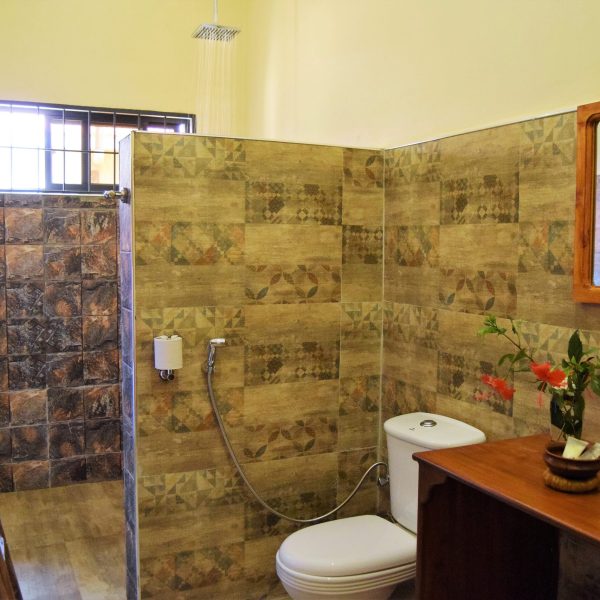 Chanya Lodge 5