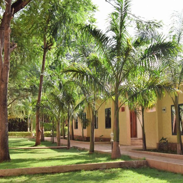 Chanya Lodge Headerfoto